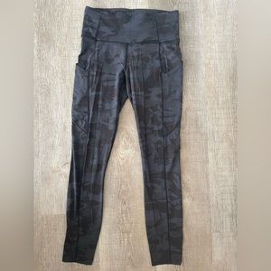 Camo Lululemon align leggings with pockets